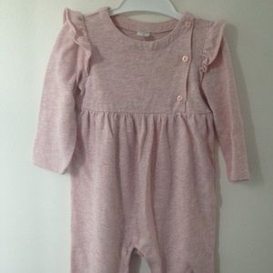 Darling blush pink romper ruffle sleeve 18-24